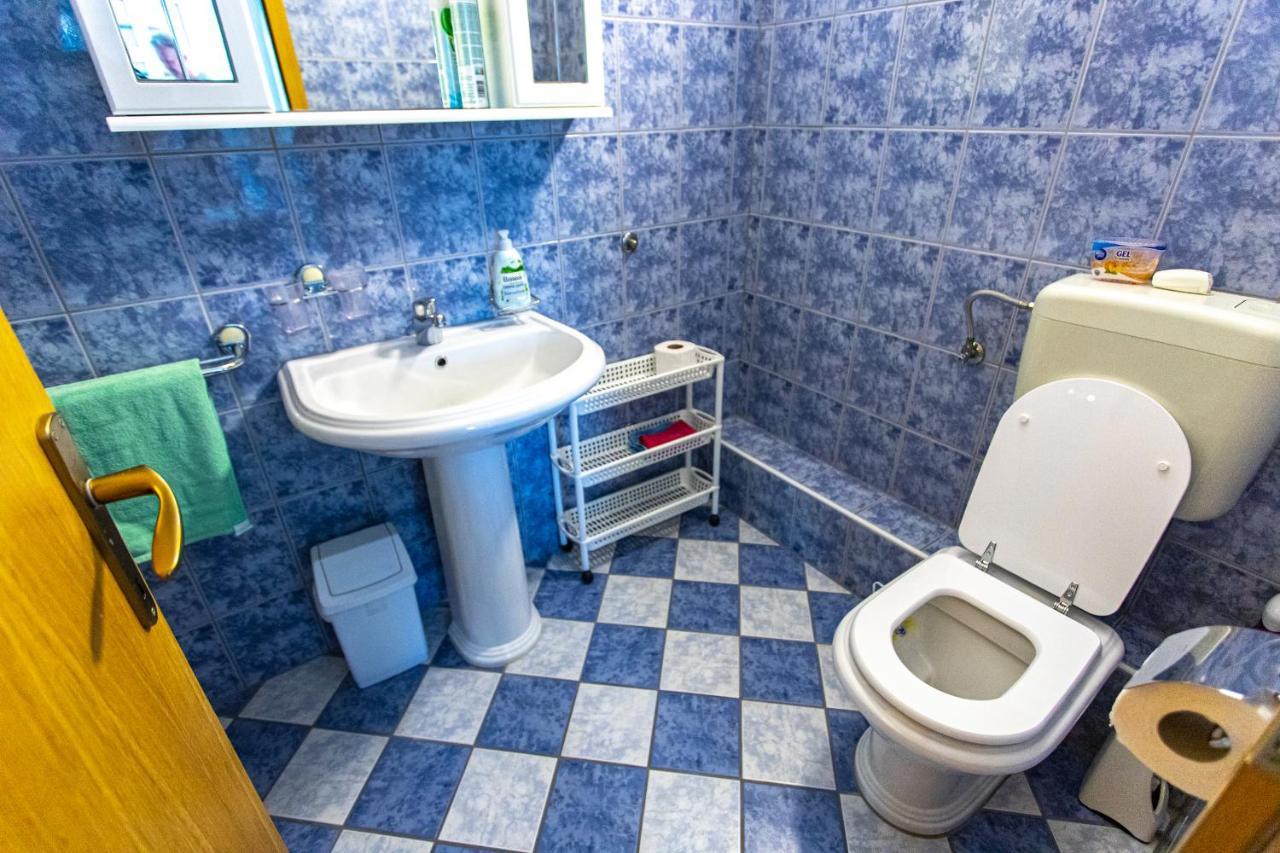 Apartments Ljubo Stari Grad  Eksteriør billede